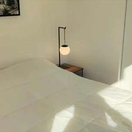 Dana Centre 23 Apartment
